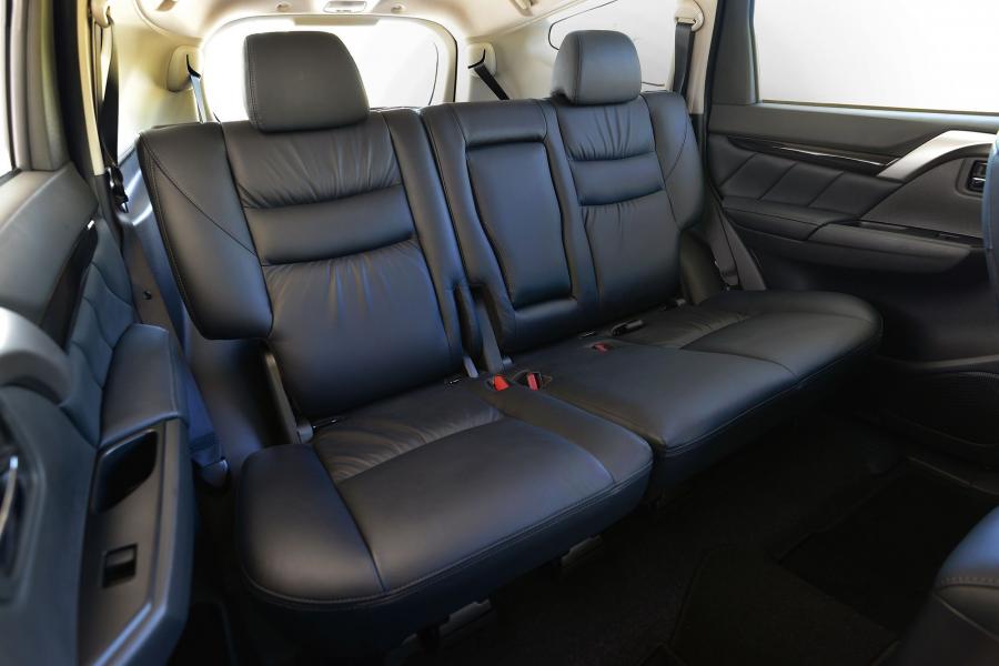  Mitsubishi Pajero Sport 2015 года  (TH) (фото 31 из 46)